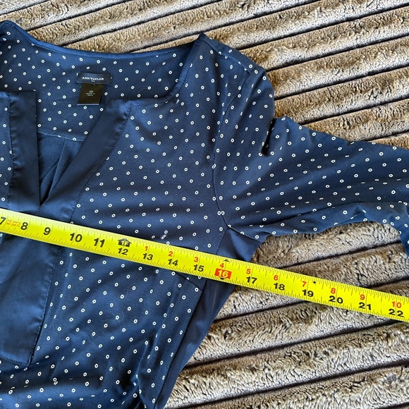 🎉5 for $45🎉 Ann Taylor dress size XS - Picture 6 of 7